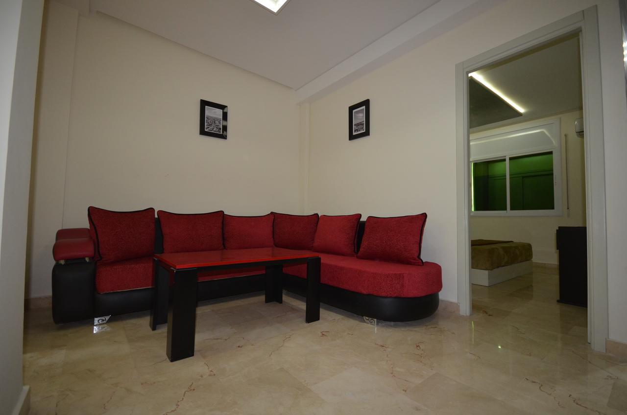 Hotel-Cafe-Restaurant Pyramides, Taza Exterior foto